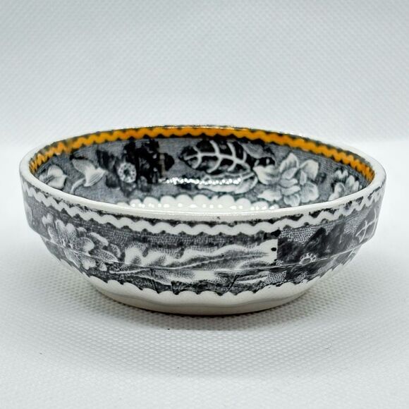 Vintage 1950s Wood and Sons, England Woodland pattern Ironstone trinket Bowl - Picture 5 of 12